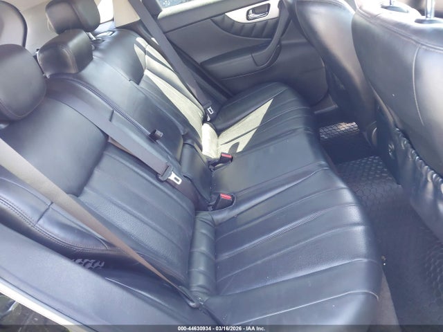 JN8CS1MU7EM450355 Infiniti QX70