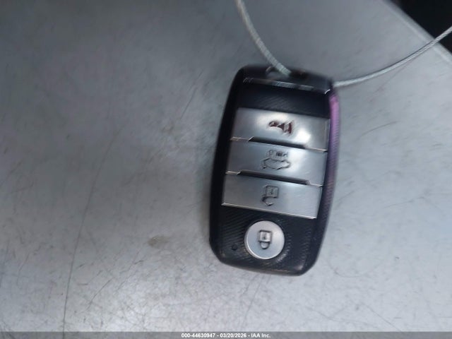 Aukcja sprzedaży 2017 Kia Forte S, vin: 3KPFL4A7XHE035944, numer aukcji: 44630947