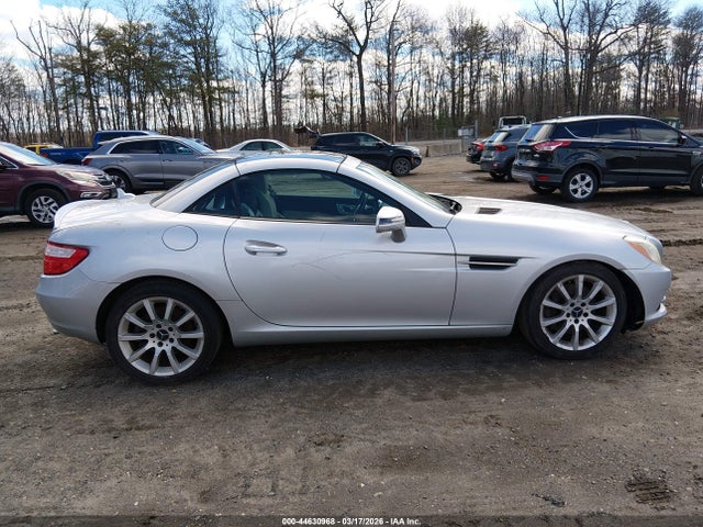 2016 Mercedes-benz Slk 300 მანქანა იყიდება აუქციონზე, vin: WDDPK3JA6GF119394, აუქციონის ნომერი: 44630968