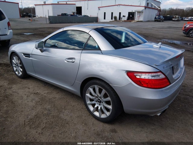 2016 Mercedes-benz Slk 300 მანქანა იყიდება აუქციონზე, vin: WDDPK3JA6GF119394, აუქციონის ნომერი: 44630968