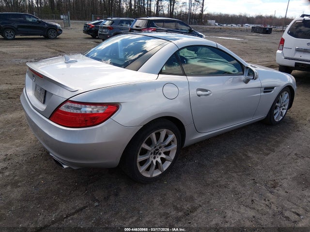 2016 Mercedes-benz Slk 300 მანქანა იყიდება აუქციონზე, vin: WDDPK3JA6GF119394, აუქციონის ნომერი: 44630968