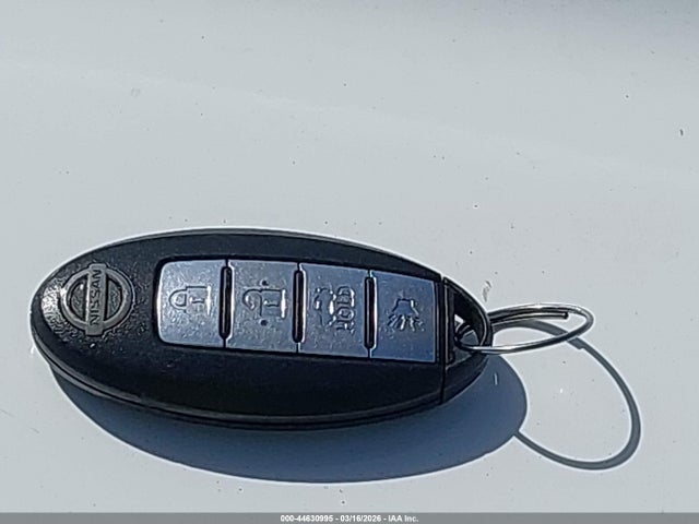 3N1AB7AP3FY300636 Nissan SENTRA SR