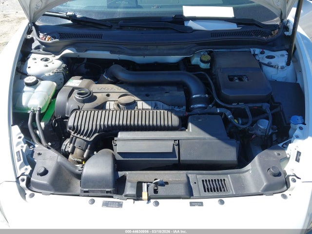 2011 VOLVO C70 YV1672MC0BJ120734 Photo 9