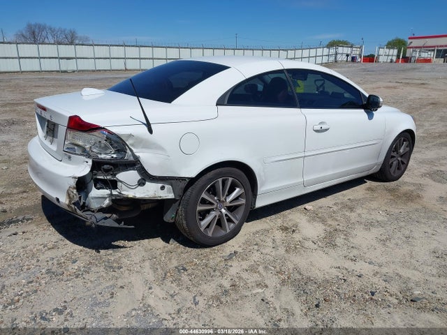 2011 VOLVO C70 YV1672MC0BJ120734 Photo 3