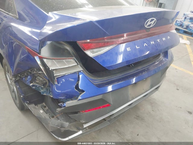 Продажа на аукционе авто 2024 Hyundai Elantra Sel, vin: KMHLM4DG0RU731223, номер лота: 44631003