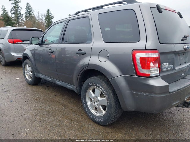 44631009 :رقم المزاد ، 1FMCU9DG1BKB47654 vin ، 2011 Ford Escape Xlt مزاد بيع