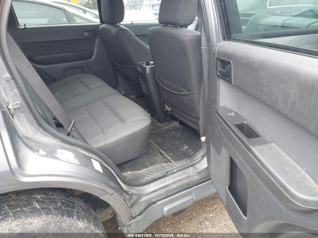 44631009 :رقم المزاد ، 1FMCU9DG1BKB47654 vin ، 2011 Ford Escape Xlt مزاد بيع