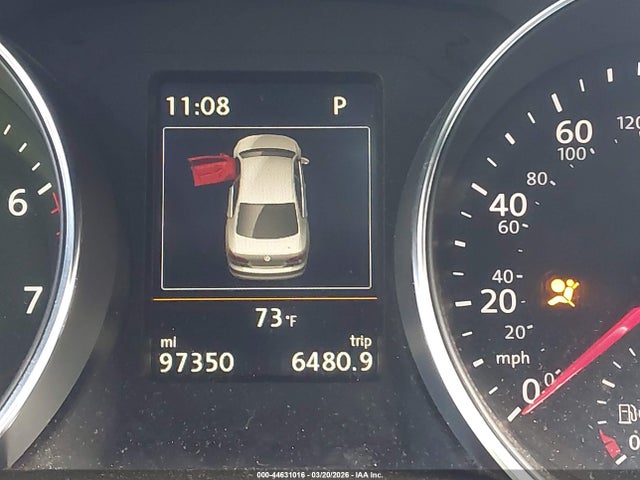 44631016 :رقم المزاد ، 3VW4T7AJ3HM366226 vin ، 2017 Volkswagen Jetta Gli مزاد بيع