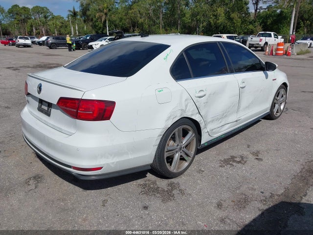 44631016 :رقم المزاد ، 3VW4T7AJ3HM366226 vin ، 2017 Volkswagen Jetta Gli مزاد بيع