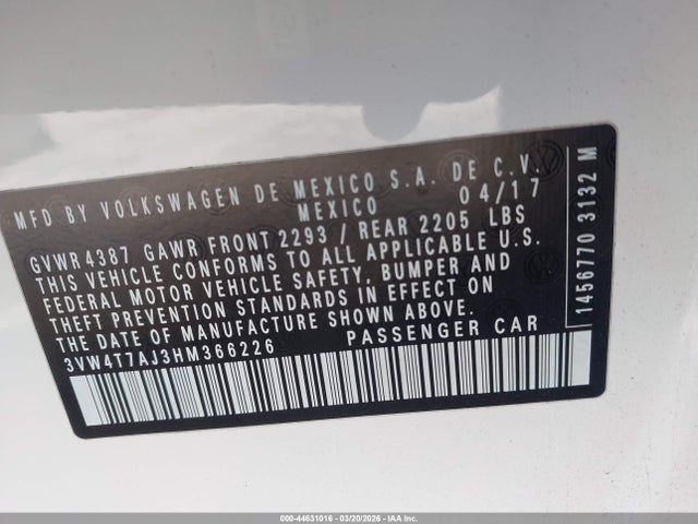 44631016 :رقم المزاد ، 3VW4T7AJ3HM366226 vin ، 2017 Volkswagen Jetta Gli مزاد بيع
