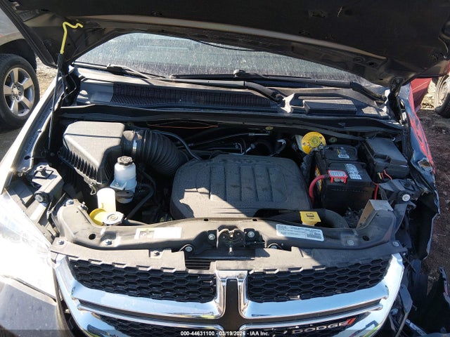 44631100 :رقم المزاد ، 2C4RDGCG9HR714949 vin ، 2017 Dodge Grand Caravan Sxt مزاد بيع