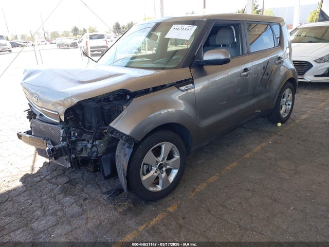 KNDJN2A25J7588729 KIA Soul