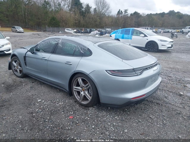 2023 PORSCHE PANAMERA WP0AJ2A75PL101018 Photo 2