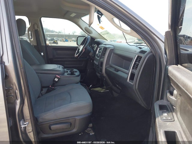 2013 RAM 1500 1C6RR6KT4DS674662 Photo 4