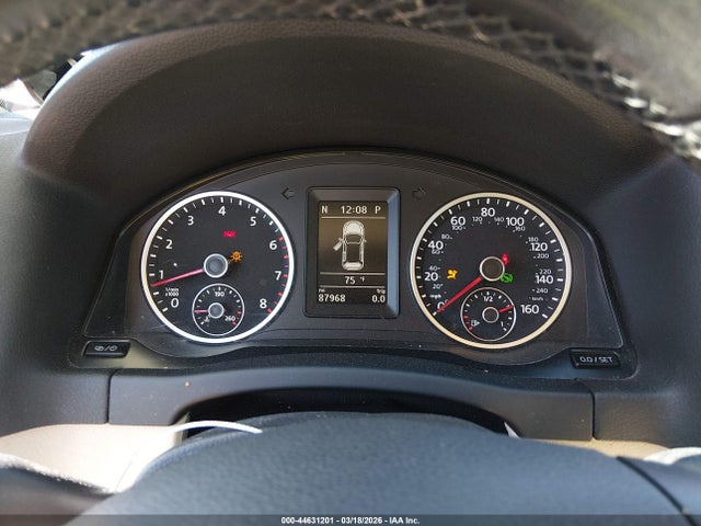 2014 Volkswagen Tiguan Se მანქანა იყიდება აუქციონზე, vin: WVGBV3AX3EW086993, აუქციონის ნომერი: 44631201