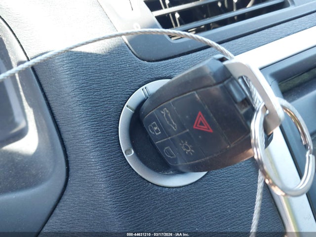 2013 VOLVO C70 YV1672MC7DJ138540 Photo 10