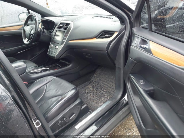 5LMTJ2AH0FUJ04735 Lincoln MKC