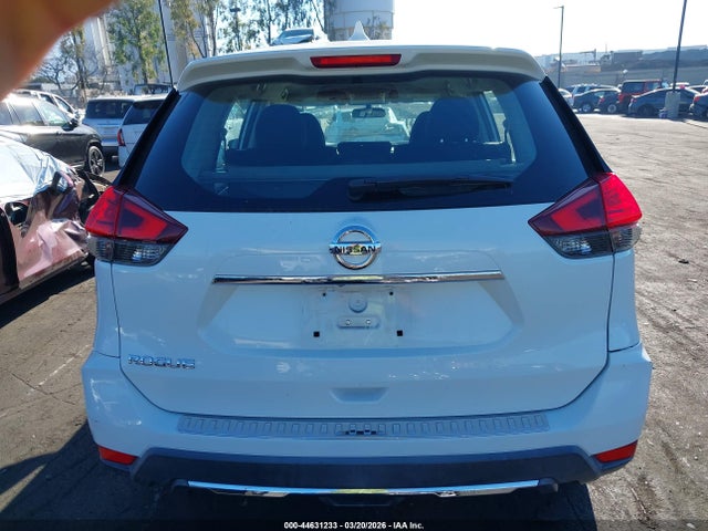 Aukcja sprzedaży 2017 Nissan Rogue S, vin: KNMAT2MT9HP585563, numer aukcji: 44631233