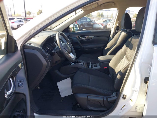 Aukcja sprzedaży 2017 Nissan Rogue S, vin: KNMAT2MT9HP585563, numer aukcji: 44631233