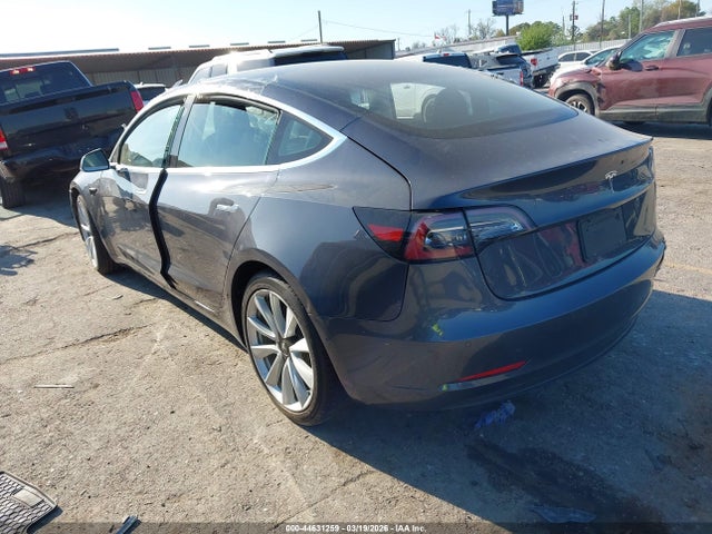 2020 Tesla Model 3 მანქანა იყიდება აუქციონზე, vin: 5YJ3E1EA7LF807921, აუქციონის ნომერი: 44631259
