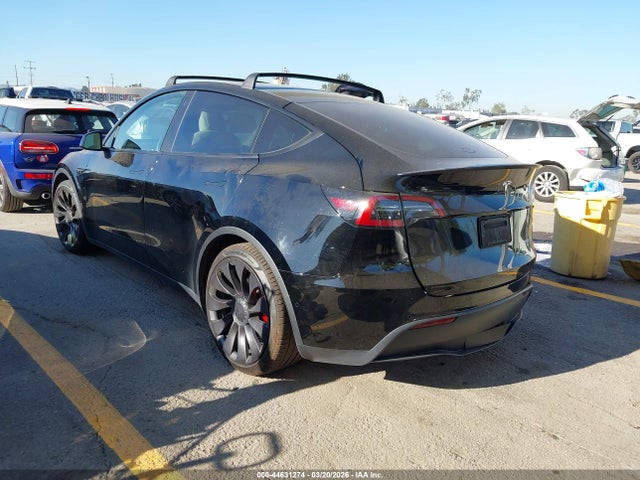 7SAYGDEF1NF392727 Tesla Model Y Performance Dual Motor All-wheel Drive