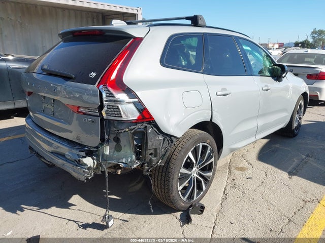 2025 VOLVO XC60 YV4M12RC6S1016382 Photo 3