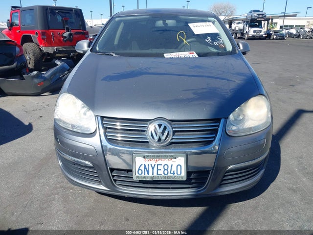 Продаж на аукціоні авто 2010 Volkswagen Jetta Limited Edition, vin: 3VWRZ7AJ6AM151000, номер лоту: 44631281