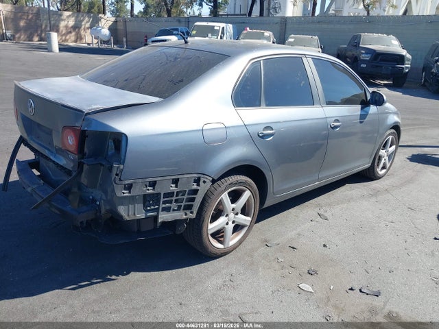 2010 VOLKSWAGEN JETTA 3VWRZ7AJ6AM151000 Photo 3