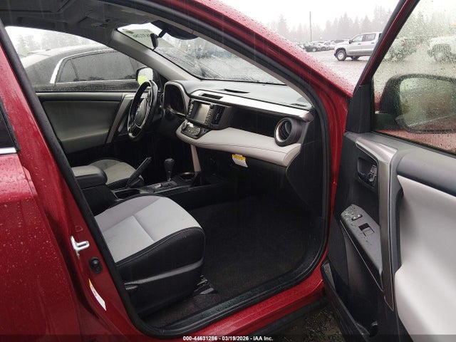 Aukcja sprzedaży 2018 Toyota Rav4 Xle, vin: JTMRFREV1JD227674, numer aukcji: 44631286