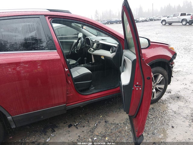 Aukcja sprzedaży 2018 Toyota Rav4 Xle, vin: JTMRFREV1JD227674, numer aukcji: 44631286