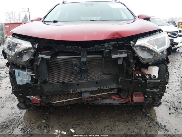 Aukcja sprzedaży 2018 Toyota Rav4 Xle, vin: JTMRFREV1JD227674, numer aukcji: 44631286