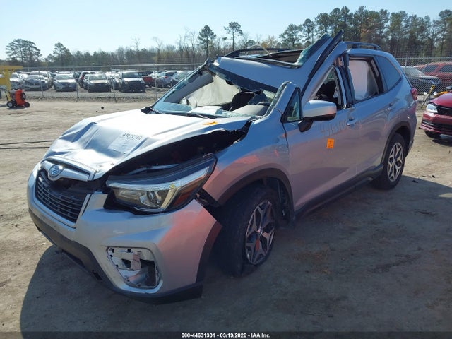 JF2SKAJC9LH487174 Subaru Forester Premium