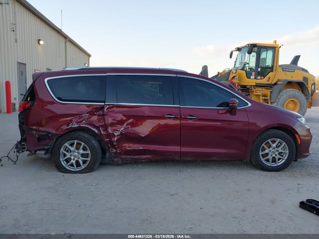 44631326 :رقم المزاد ، 2C4RC1BG0MR528356 vin ، 2021 Chrysler Pacifica Touring L مزاد بيع