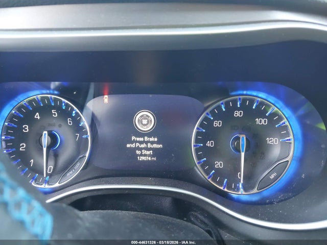 44631326 :رقم المزاد ، 2C4RC1BG0MR528356 vin ، 2021 Chrysler Pacifica Touring L مزاد بيع