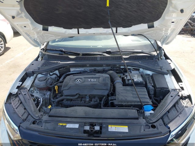 44631334 :رقم المزاد ، 3VW8T7BU1RM025404 vin ، 2024 Volkswagen Jetta Gli 40th Anniversary Edition مزاد بيع
