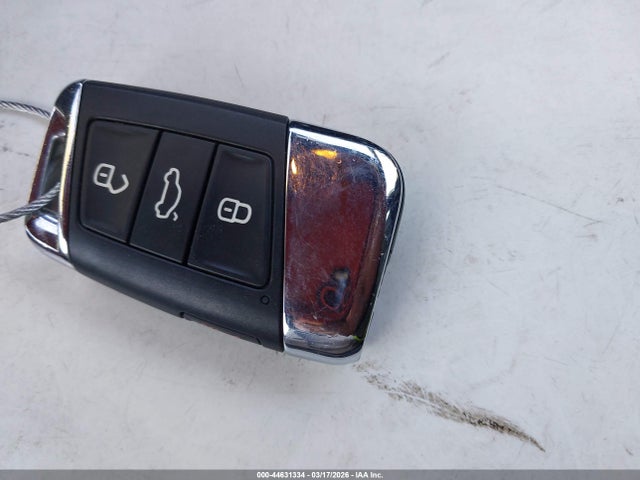 44631334 :رقم المزاد ، 3VW8T7BU1RM025404 vin ، 2024 Volkswagen Jetta Gli 40th Anniversary Edition مزاد بيع