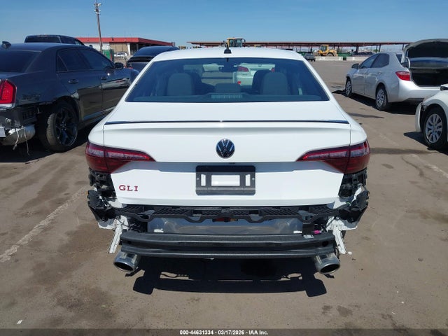 44631334 :رقم المزاد ، 3VW8T7BU1RM025404 vin ، 2024 Volkswagen Jetta Gli 40th Anniversary Edition مزاد بيع