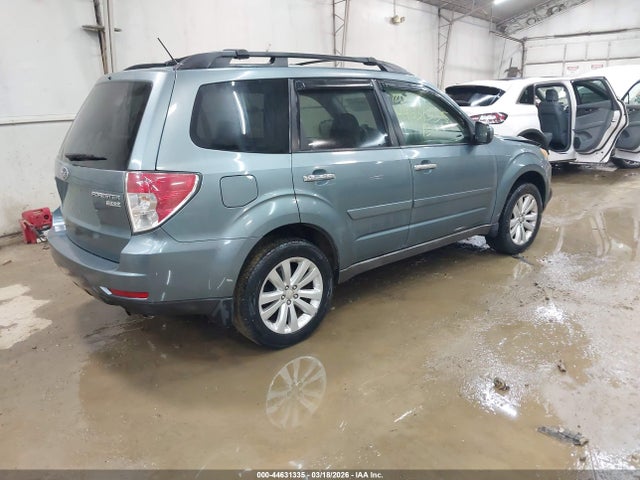 Продаж на аукціоні авто 2013 Subaru Forester 2.5x Premium, vin: JF2SHADC4DH403404, номер лоту: 44631335