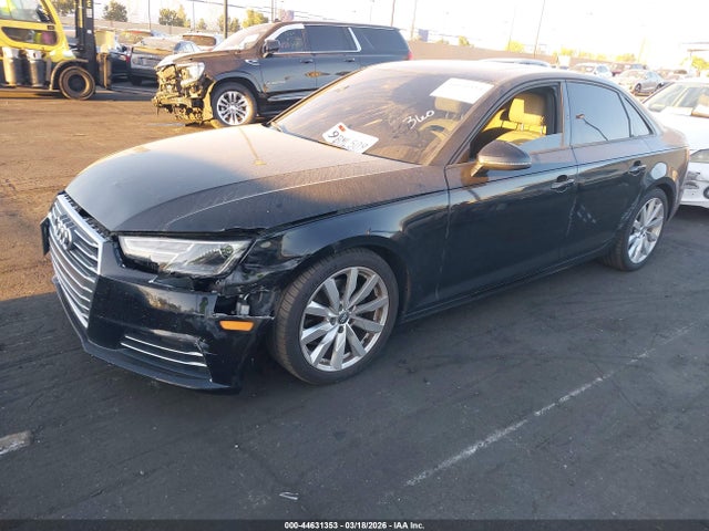 Продаж на аукціоні авто 2017 Audi A4 2.0t Ultra Premium, vin: WAUGMAF45HA168416, номер лоту: 44631353