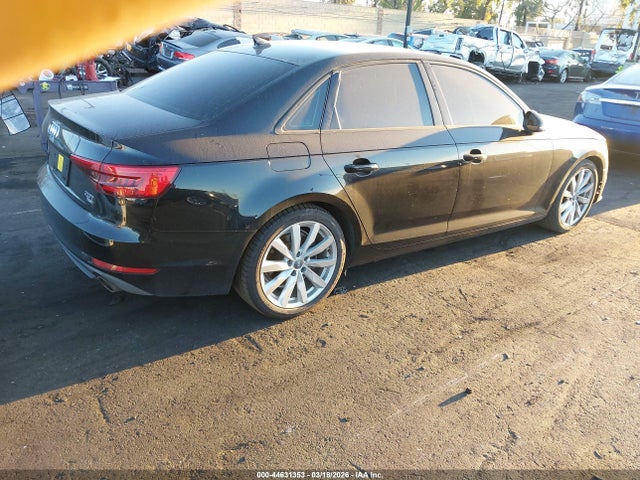 Продаж на аукціоні авто 2017 Audi A4 2.0t Ultra Premium, vin: WAUGMAF45HA168416, номер лоту: 44631353