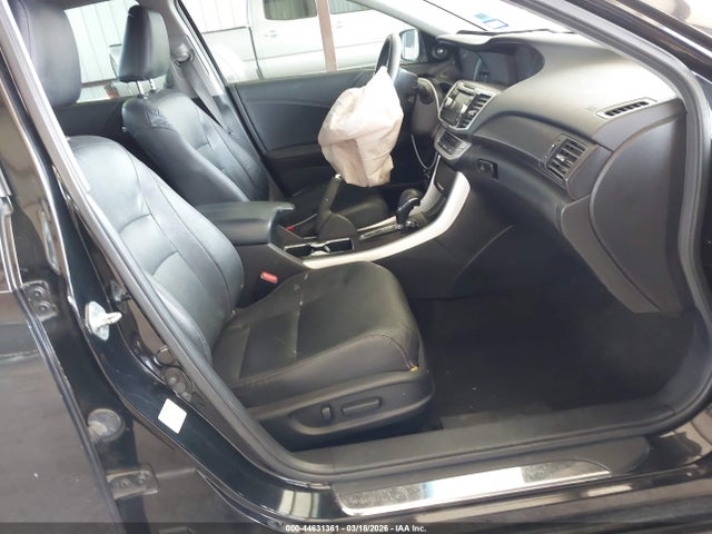 2013 Honda Accord Ex-l V-6 მანქანა იყიდება აუქციონზე, vin: 1HGCR3F81DA032085, აუქციონის ნომერი: 44631361