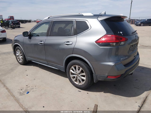 2017 NISSAN ROGUE JN8AT2MV9HW273786 Photo 2