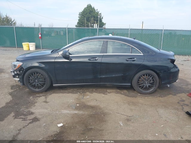 44631386 :رقم المزاد ، WDDSJ4GB6GN367380 vin ، 2016 Mercedes-benz Cla 250 4matic مزاد بيع