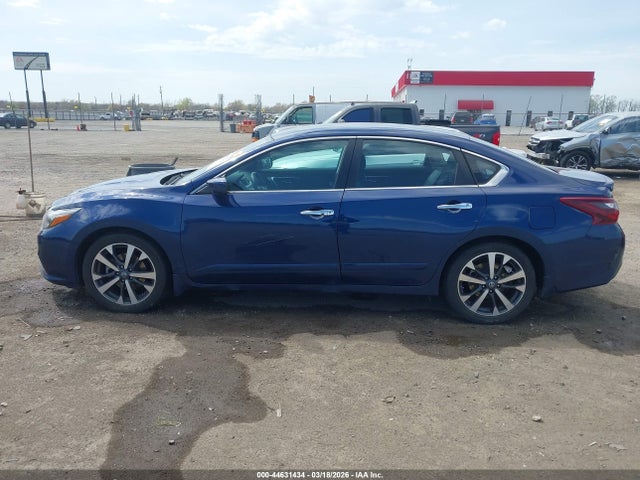Aukcja sprzedaży 2017 Nissan Altima 2.5 Sr, vin: 1N4AL3AP6HN305581, numer aukcji: 44631434