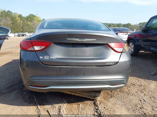 44631443 :رقم المزاد ، 1C3CCCAB9FN570973 vin ، 2015 Chrysler 200 Limited مزاد بيع