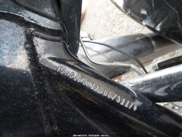 2013 HARLEY-DAVIDSON FLHTCU 1HD1FCM18DB673117 Photo 9