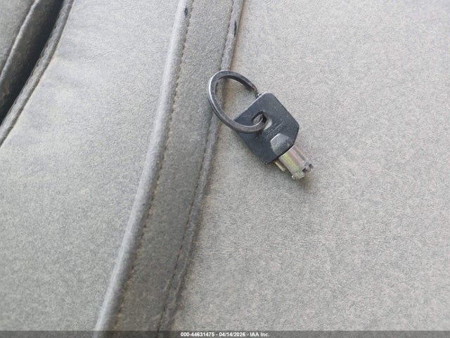 2013 HARLEY-DAVIDSON FLHTCU 1HD1FCM18DB673117 Photo 10