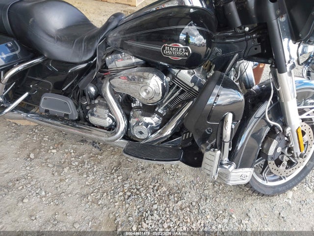 2013 HARLEY-DAVIDSON FLHTCU 1HD1FCM18DB673117 Photo 7
