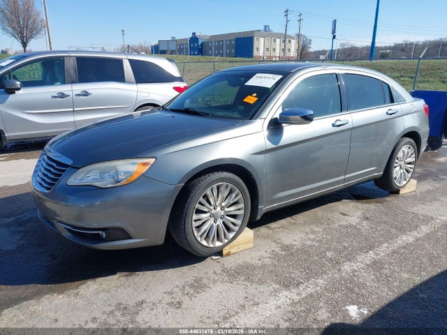 44631476 :رقم المزاد ، 1C3BC2FB2BN580611 vin ، 2011 Chrysler 200 Limited مزاد بيع