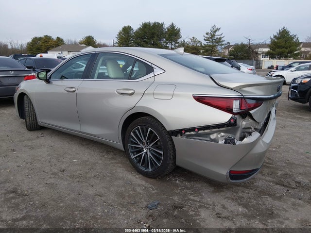 44631504 :رقم المزاد ، 58AD11D11NU008409 vin ، 2022 Lexus Es 250 مزاد بيع